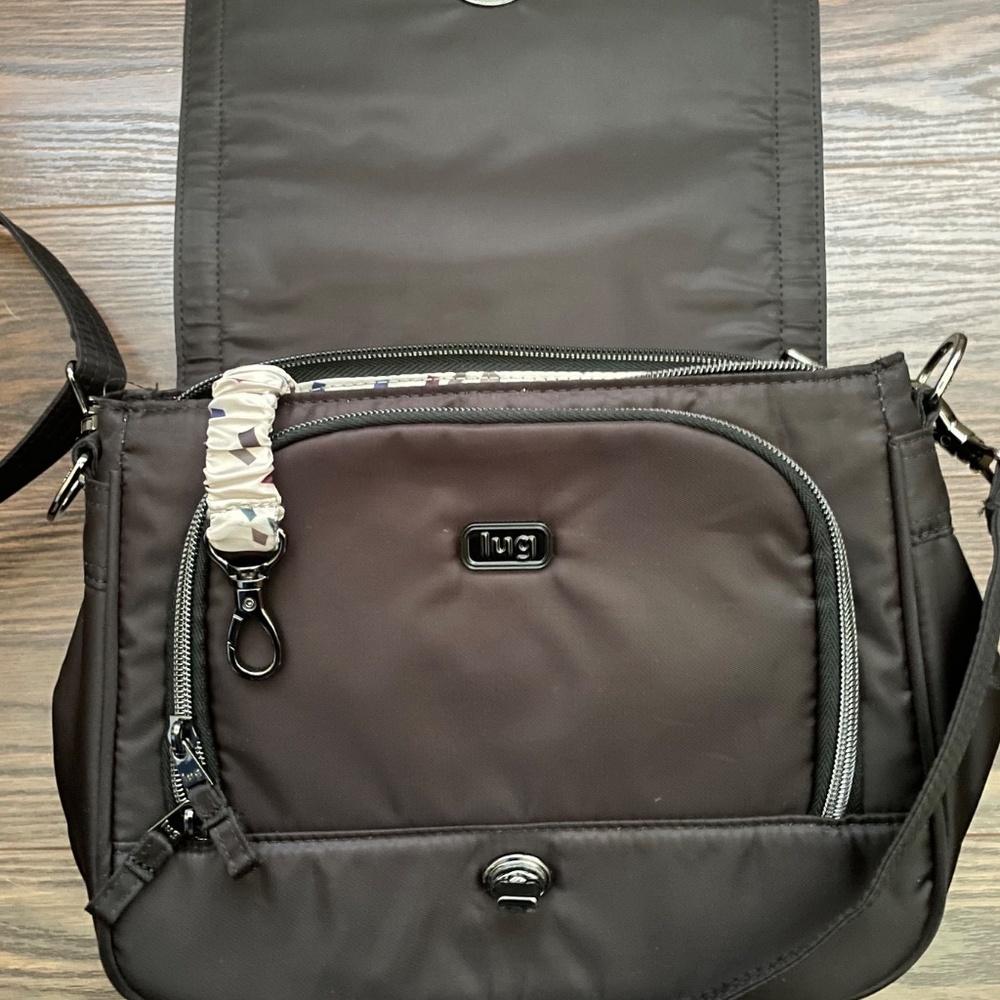 Lug Presto Crossbody. - Picture 2 of 4